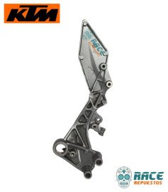 Base De Posapié Delantero Derecho DUKE 200 / 390 CLASICAS Original 