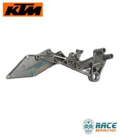 Base De Posapié Delantero Derecho DUKE 200 / 390 CLASICAS Original 