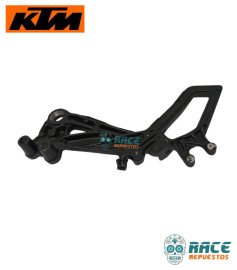 Base de posapié Delantero Derecho RC 200 / RC 390 Original 