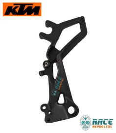 Base de posapié Delantero Derecho RC 200 / RC 390 Original 