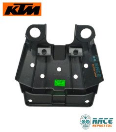 Base De Asiento Central Negro Duke 390 Gen 3 Original KTM Base De Asiento Central Negro Duke 390 Gen 3 Original KTM