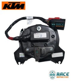Velocímetro Duke 200 clásica modelo 2023 (sin abs) Solo Tiene 2 Connectores Velocímetro Duke 200 clásica modelo 2023 (sin abs) Solo Tiene 2 Connectores
