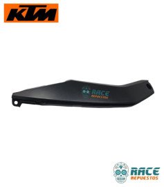 TAPA SILLIN INFERIOR DERECHO NEGRO DUKE 200/390 CLASICAS ORIGINAL KTM