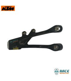 Base De Posapié Trasero Izquierdo Duke 250 GEN 3 Original KTM 