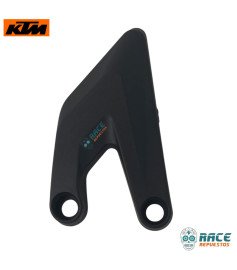 Protector de posapiés Trasero Izquierdo Duke 250 Gen 3 / 390 Gen 3 Original KTM